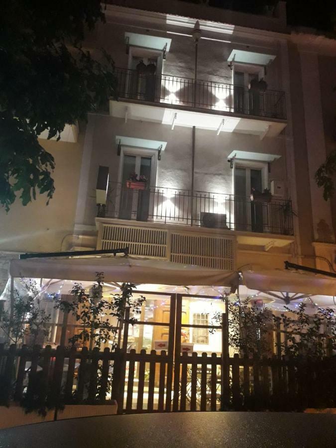 Dimora Elizabeth Hotel Modugno Exterior foto