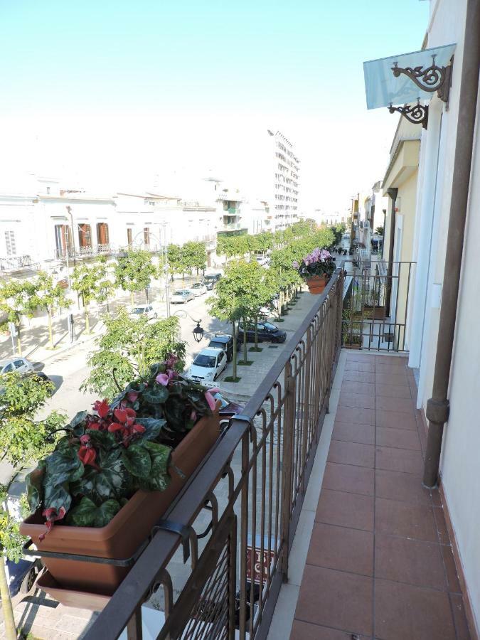 Dimora Elizabeth Hotel Modugno Exterior foto